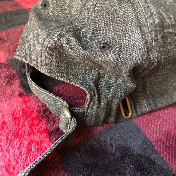 charcoal champion hat - Picture 2 of 4